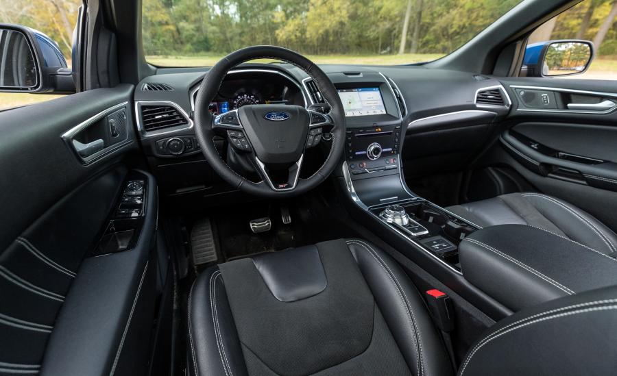 Торпедо Ford Edge ST 2018 года  (NA) (фото 9 из 40)